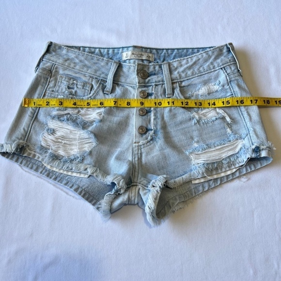 Abercrombie and Fitch Distressed Flipped Raw Hem Jean Shorts sz 25 - Picture 5 of 7